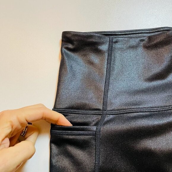 Athleta Inclination Moto Tight Legging Shimmer Metallic High Rise Phone Pockets - Picture 7 of 14